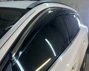 Volvo XC60 2009-2017 Windabweiser mit Chromleisten Niken Luxury (6 Stk) Foto 5
