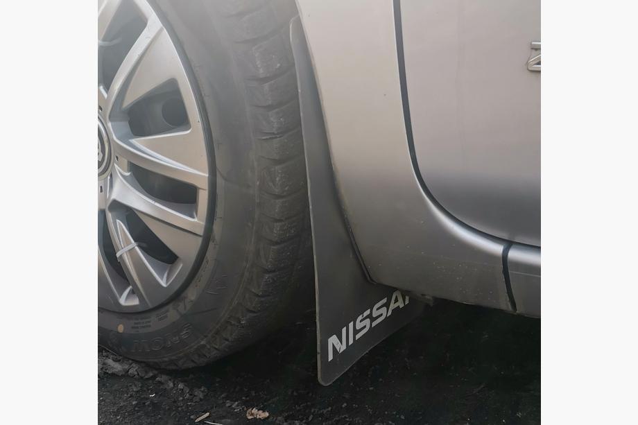 Nissan Universal Schmutzfänger Polytep (230*375, 2 Stk) Foto 3