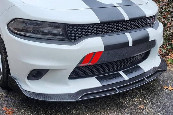 Wie wählt man einen Splitter für die vordere Stoßstange eines Autos aus?
