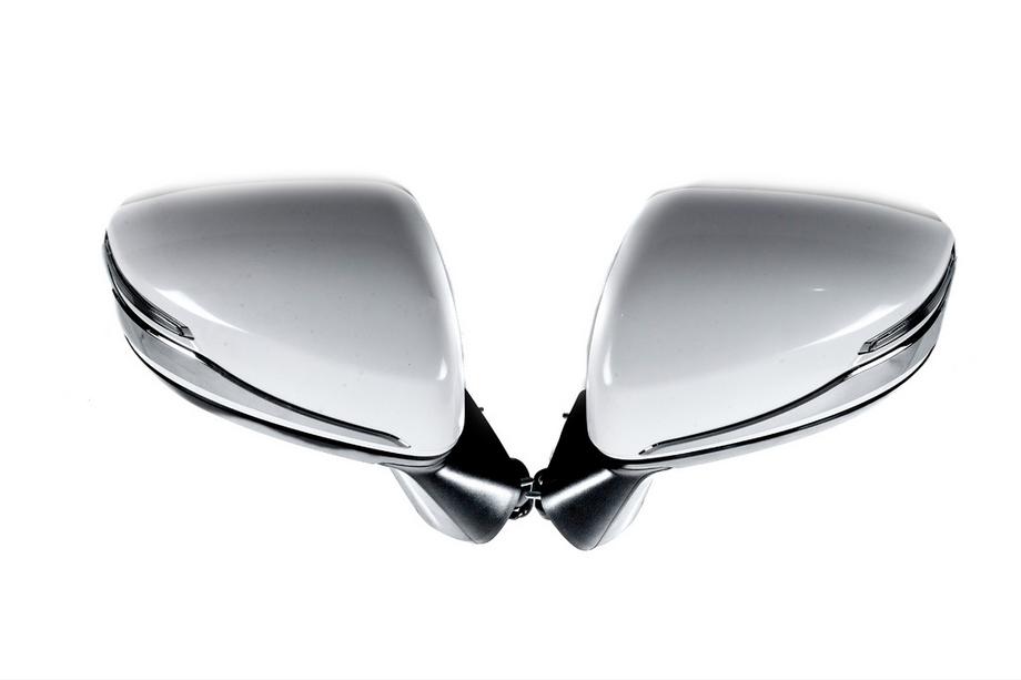 Toyota Land Cruiser 300 2021- Spiegelabdeckungen (2 Stk, Chrom) Foto 11