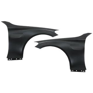 Bodykit mit Motorhaube und Kotflügeln (C63 AMG) Foto 4