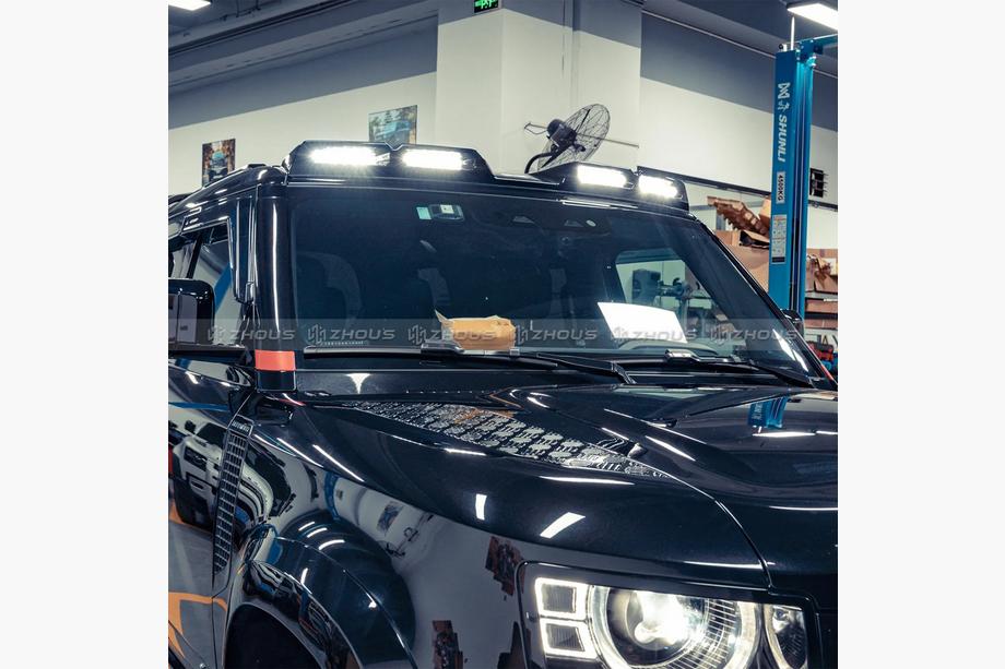 Land Rover Defender 2019- Windschutzscheiben-Visier mit 4 LED Foto 10