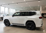 Toyota Land Cruiser 300 2021- Kotflügelverbreiterungen VXR Foto 2