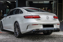 Mercedes E-class coupe C238 2016-2024 Heckdiffusor Black mit Endrohren Black (Design AMG53) Foto 1