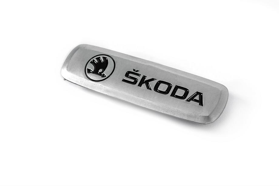 Skoda Aluminium Emblem für Fußmatten (1 Stk) Foto 1
