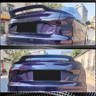 Heckspoiler V8 (für Sedan, Carbon) Foto 3