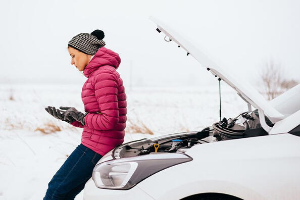 Was tun, wenn das Auto bei Kälte nicht anspringt: eine Schritt-für-Schritt-Anleitung
