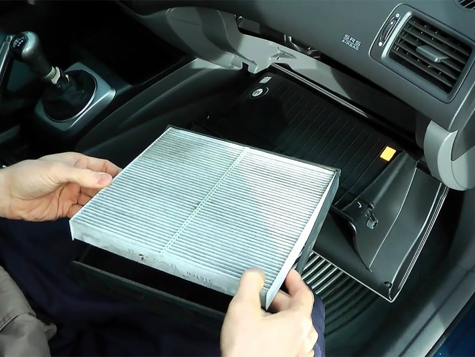 Anzeichen dafür, dass es Zeit ist, den Innenraumfilter Ihres Autos zu wechseln