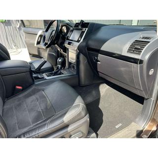 Textil Fußmatten Premium (schwarz) 7-Sitzer, 2009-2013 Toyota Land Cruiser Prado 150 2009-2023 Foto 2