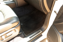 Toyota Land Cruiser 200 2007-2021 Textil Fußmatten Classic V-2 (2012-2021, Schwarz) Foto 9
