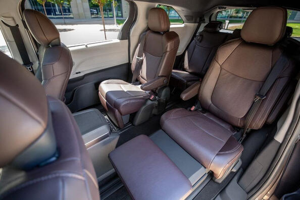 Komfort auf Rädern: Was macht den Komfort in einem Minivan und Kleinbus aus? Foto 1