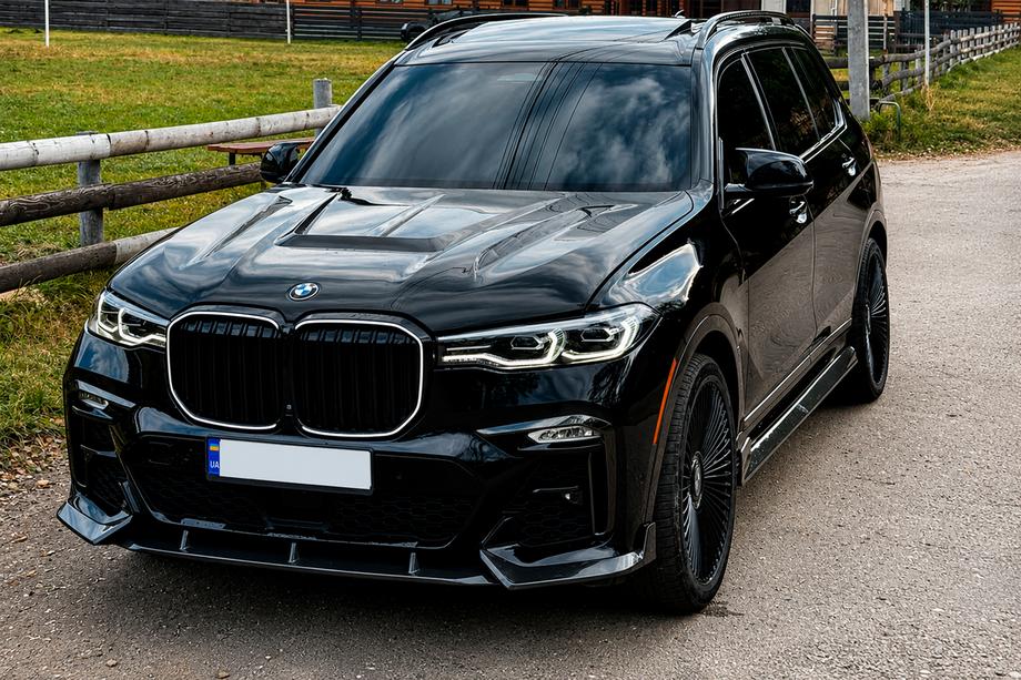 BMW X7 G07 2019- Frontstoßstangenlippe (für M-Sport 2019-2022, Carbon) Foto 1