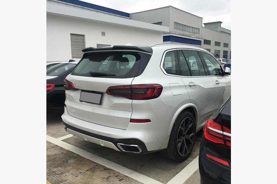 BMW X5 G05 2019–2026 Heckscheiben Spoiler V2 (Schwarz Glanz) Image