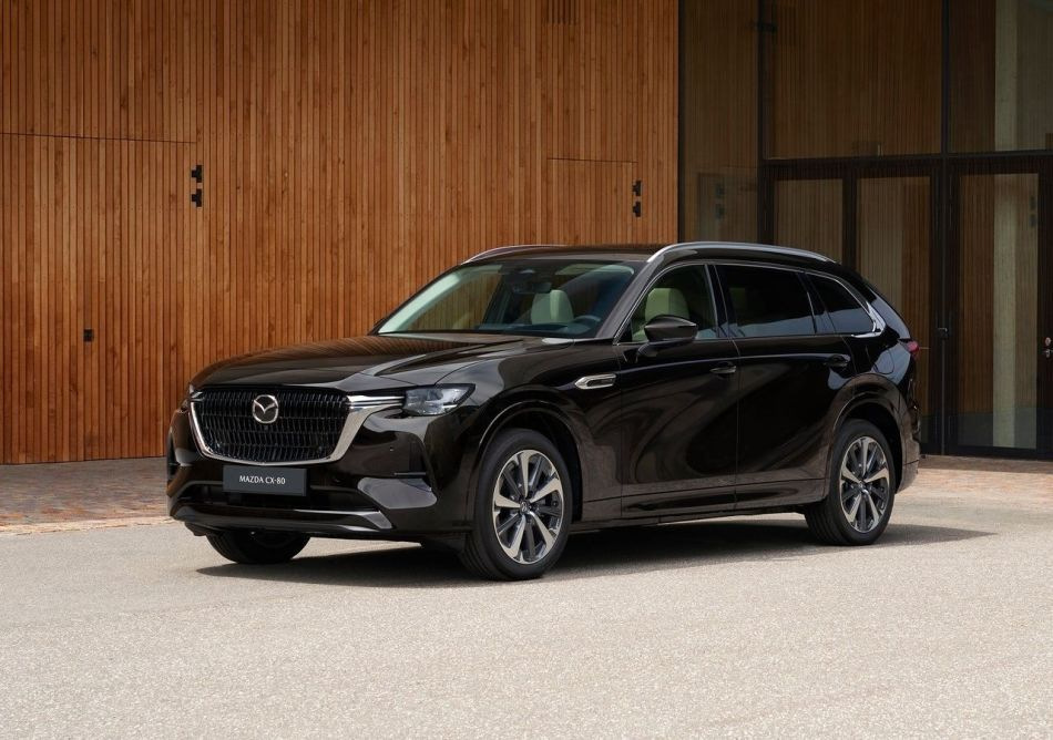 Testbericht des stilvollen und technologischen Crossover Mazda CX-80