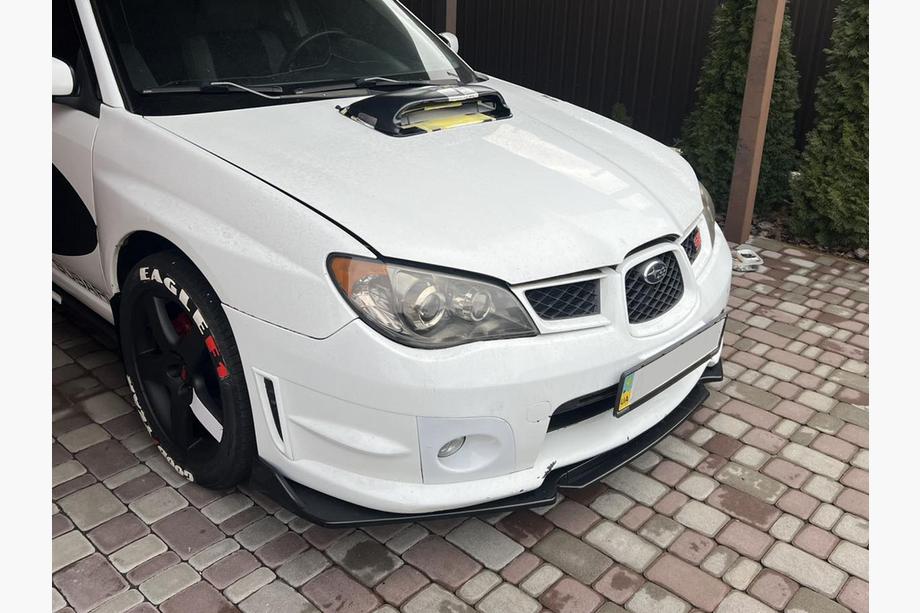 Subaru Impreza 2000-2007 Frontlippe Niken Black (ABS) Foto 3