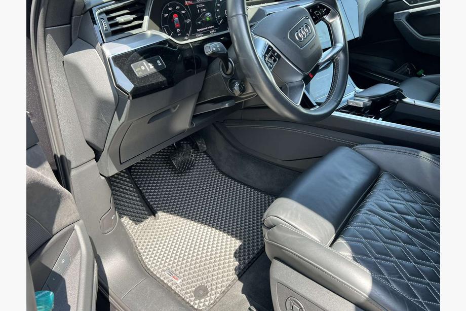 Audi e-Tron 2018-2022 EVA Fußmatten (Grau) Image