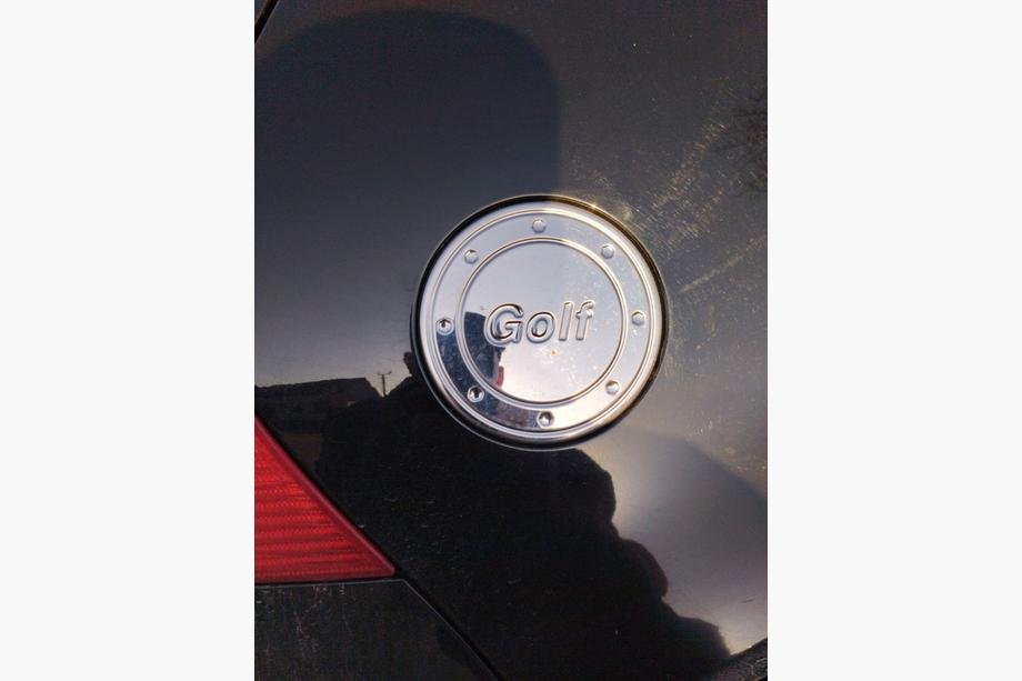 Volkswagen Golf 4 1997-2006 Chrom Tankdeckelblende (Edelstahl) Image