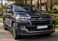 Toyota Land Cruiser 200 2007-2021 Frontlippe 2016↗ (Executive 2019) Foto 2