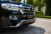 Toyota Land Cruiser 200 2007-2021 Frontlippe 2016↗ (Executive 2016) Foto 2