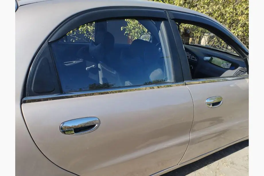 Chevrolet Lanos 1998–2017 Fensterzierleisten Edelstahl (4 Stk) Image
