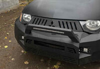 Mitsubishi L200 2006-2015 Frontstoßstange Dakar (2006-2010) Foto 5