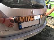 Renault Duster 2008–2017 Chromleiste über dem Kennzeichen Einteilig (Edelstahl) Foto 3