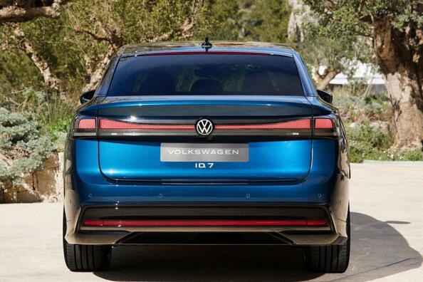 Volkswagen ID.7: Technische Daten, Ausstattung und Designmerkmale des elektrischen Liftbacks Foto 3