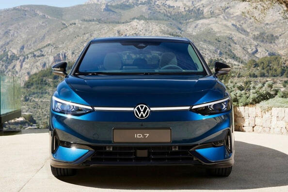 Volkswagen ID.7: Technische Daten, Ausstattung und Designmerkmale des elektrischen Liftbacks Foto 1