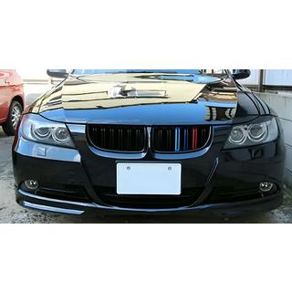 Nieren M-Look (für E-90/91 2005-2008, M-Color) BMW 3 Series E90/E91 2005-2011 Foto 1
