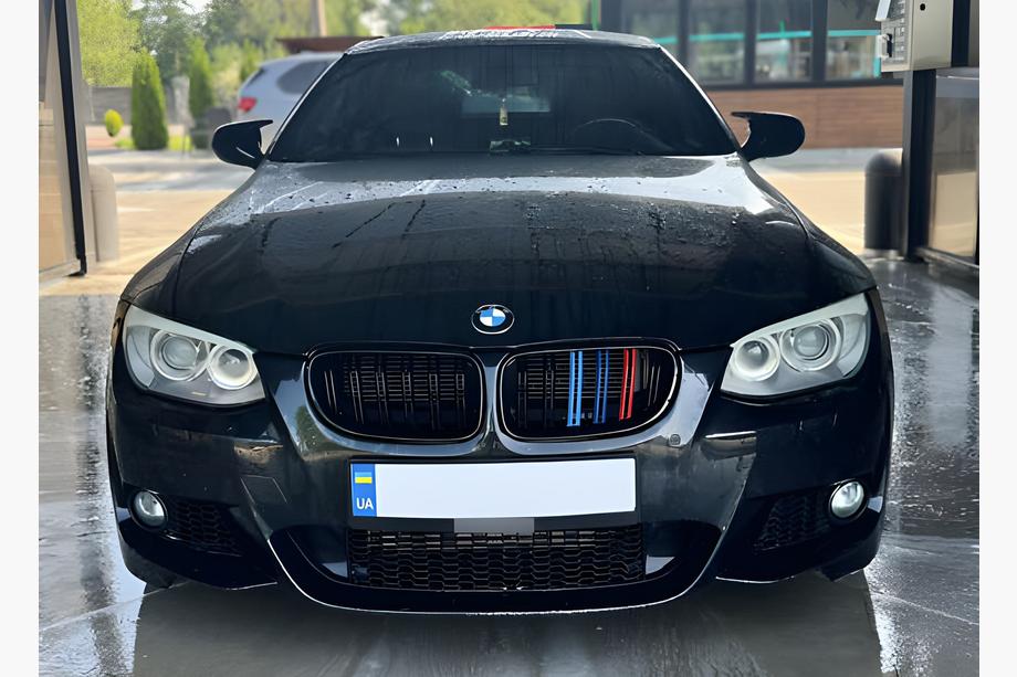 BMW 3 Series E92/E93 2006–2013 M-Look Nieren (für 2005-2009, M-Color) Image