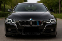 BMW 3 Series F30/F31 2012-2019 Nieren M-Look (M-Color mit Chromrahmen) Foto 1