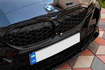 BMW 3 Series G20/G21 2018- Nieren Diamond Black (2018-2022, schwarzer Rahmen) Mit Kameravorbereitung Foto 1