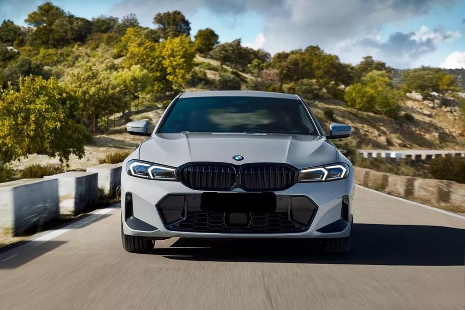 BMW 3 Series G20/G21 2018- Nieren 1 Bar (2022+, Schwarz Glanz) Image