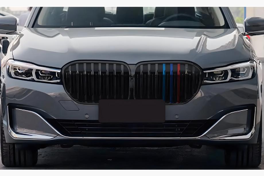 BMW 7 Series G11/G12 2015-2022 Nieren 1 Bar (2019-2022, M-Color) Image