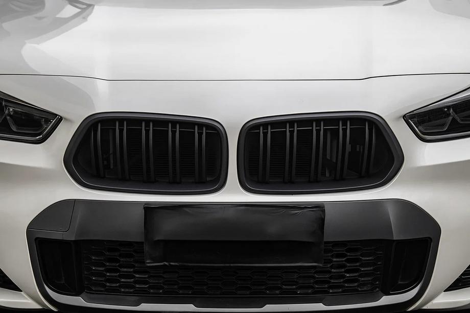 BMW X2 F39 2018-2023 Nieren M-Look (schwarz matt) Image