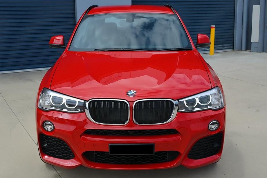 BMW X3 F25 2011-2018 Nieren M-Look (2014-2018, Schwarz Glanz mit Chromrahmen) Image