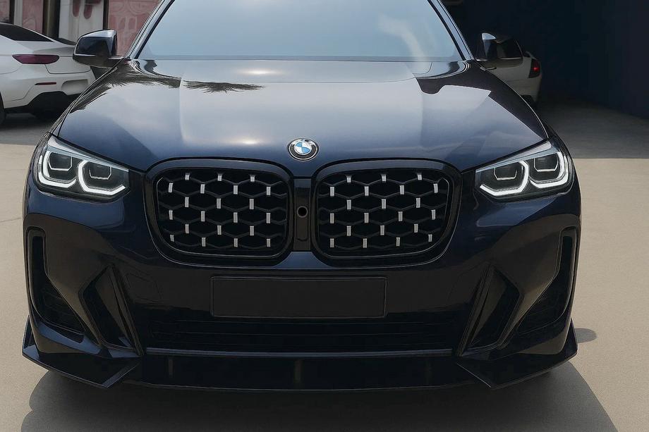 BMW X3 G01 2018- Nieren Diamond Silver (2021+, schwarzer Rahmen) Image