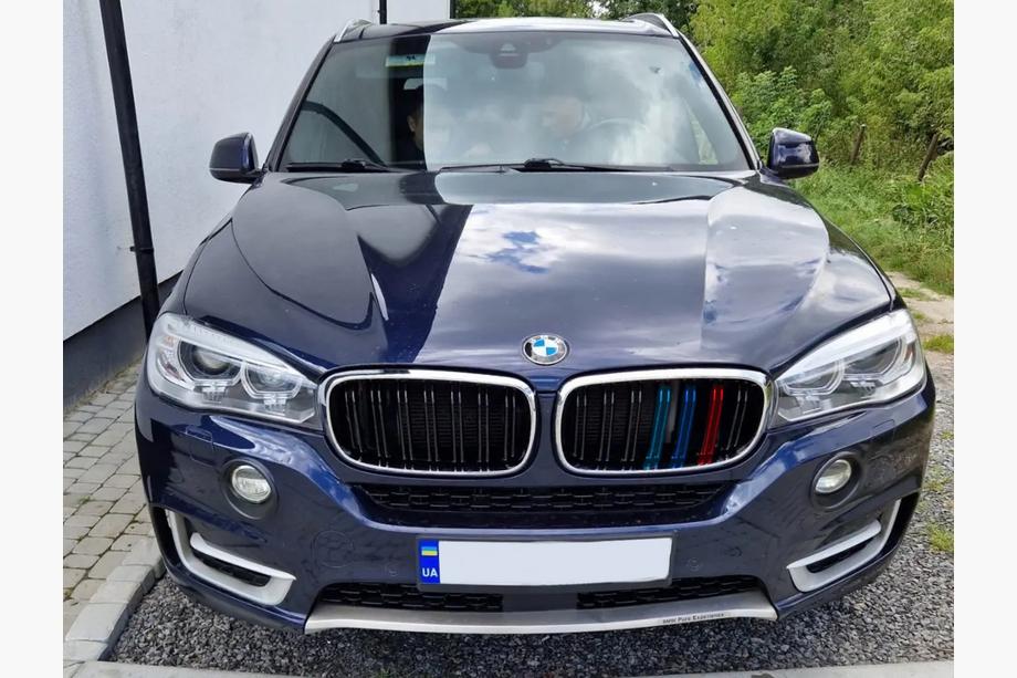 BMW X5 F15 2013-2018 Nieren M-Look (M-Color mit Chromrahmen) Image