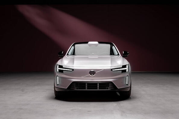 Volvo ES90 Testbericht: Spezifikationen, Reichweite, Exterieur und Interieur
