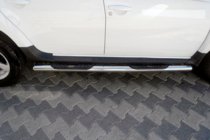 Dacia Duster 2008-2018 Seitliche Rohre mit Einsätzen (2 Stk., Edelstahl) Foto 1