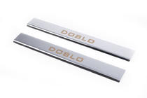 Fiat Doblo I 2001-2005 Edelstahl Einstiegsleisten (Carmos, 2 Stk) Foto 2