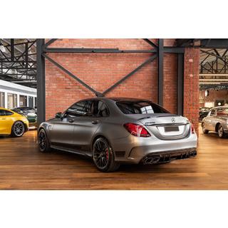 Heckdiffusor mit Endrohren Silber (Design C63 2018-2021) Foto 1