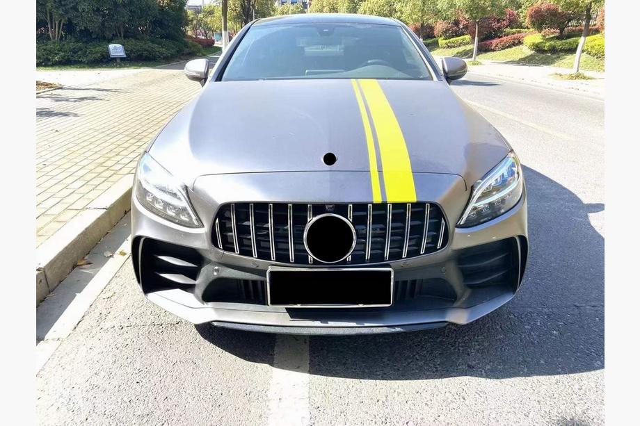 Mercedes C-class W205 2014-2021 Bodykit mit Diffusor für Coupe (Design Black Mamba C63GT) Foto 3