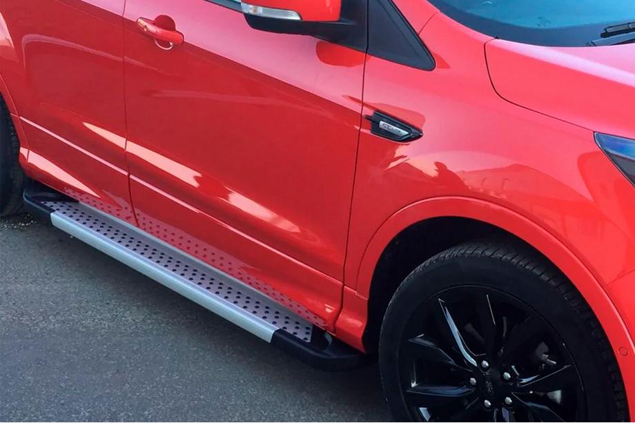 Ford Kuga/Escape 2013-2019 Trittbretter Allmond Grey (2 Stk, Alu) Mit schwarzer Leiste an den Türen Foto 5