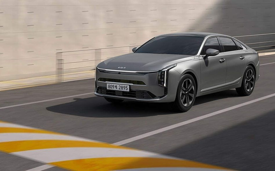 Kia K8 2025 Testbericht: Eine aktualisierte Limousine mit einem Hauch von Luxus