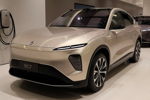 NIO EC7 im Test: Ein elektrischer Coupé-Crossover mit rekordverdächtiger Aerodynamik Foto 3