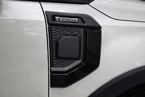 Toyota Land Cruiser Prado 250 2023- Kotflügelverbreiterungen Modellista Foto 1