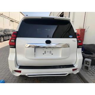 Hintere TRD-Heckverkleidung, 3-teilig (für 2017+) Toyota Land Cruiser Prado 150 2009-2023 Foto 1