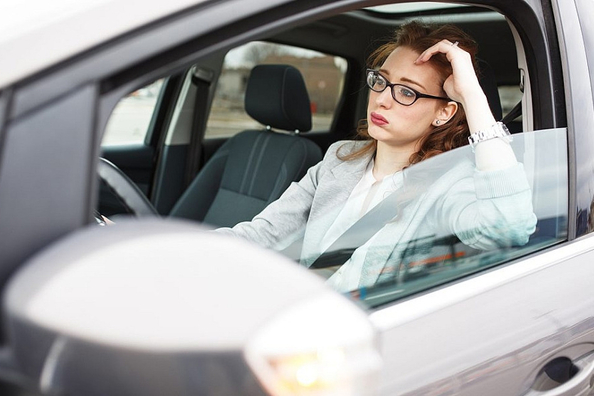 Zeit im Stau: So nutzen Sie sie zum Vorteil des Fahrers