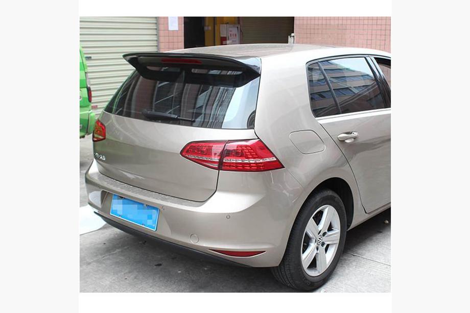 Volkswagen Golf 7/E-Golf 2012-2020 Spoiler V6 (für Base/R-Line HB, Carbon) Foto 3